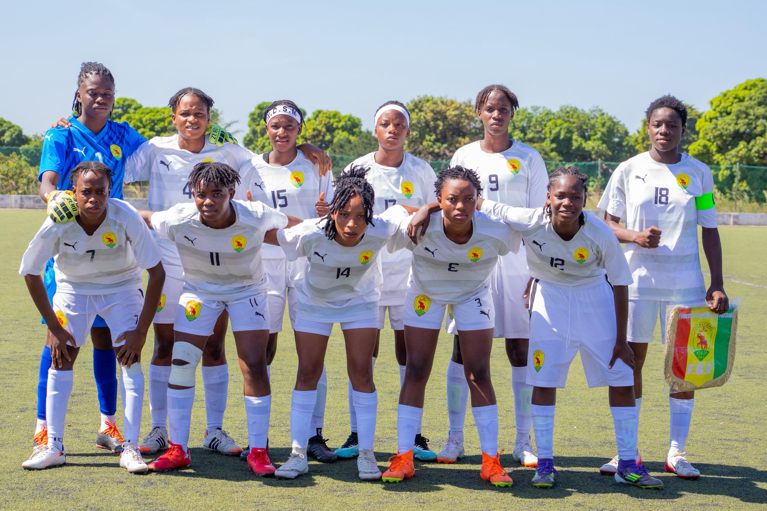 منتخبا السنغال وغينيا يتوجان بلقب تصفيات منطقة اتحاد غرب إفريقيا لكرة القدم "أ" المؤهلة لبطولة كرة القدم للمدارس الإفريقية 